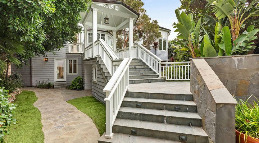 Photo of Malibu Moon