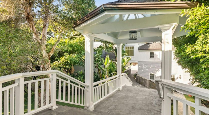 Photo of Malibu Moon