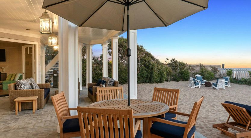 Photo of Malibu Moon