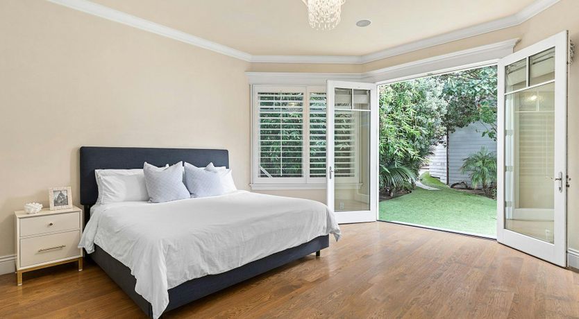 Photo of Malibu Moon