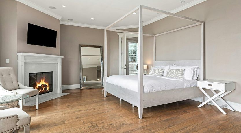 Photo of Malibu Moon