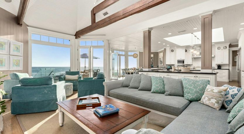 Photo of Malibu Moon