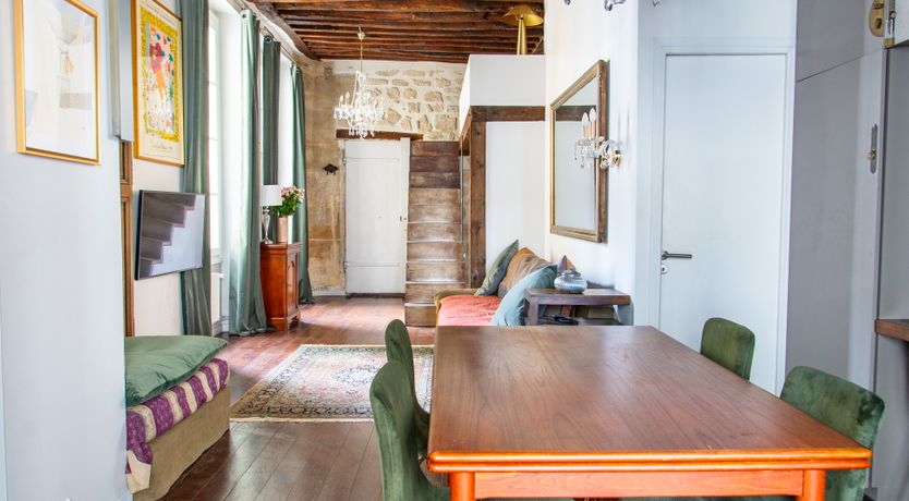 Photo of Bohemian Parisians