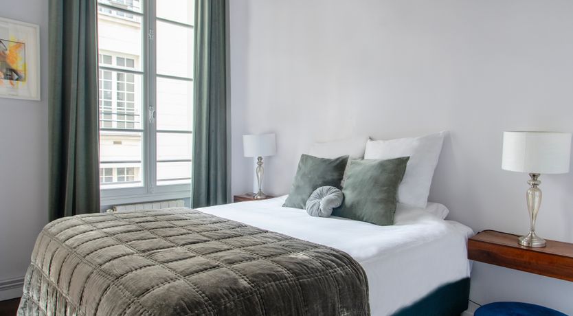 Photo of Bohemian Parisians