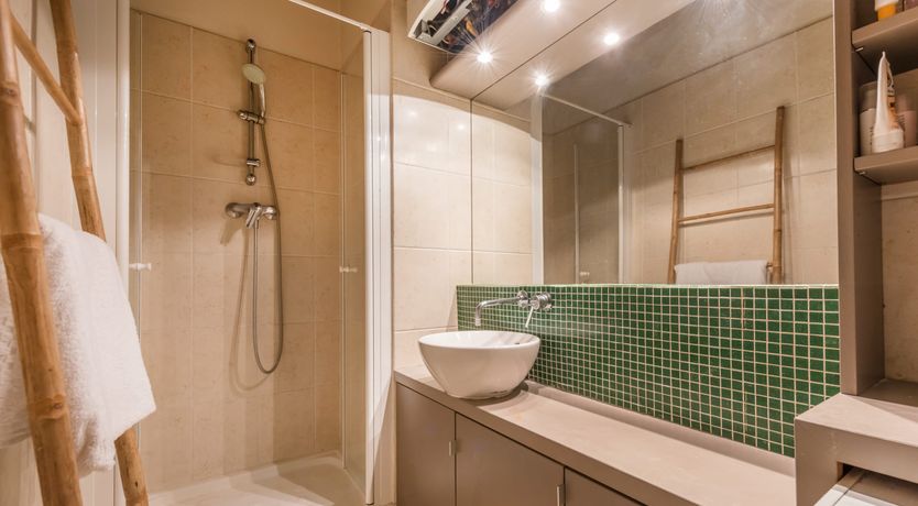 Photo of Bohemian Parisians