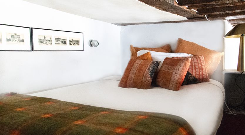 Photo of Bohemian Parisians