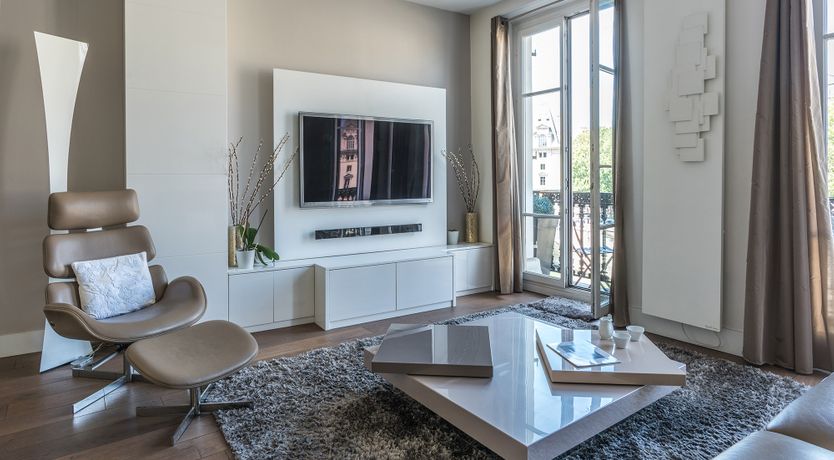 Photo of Notre Dame's Balcony