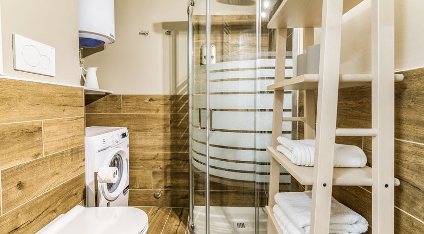 Photo of Chic City Life