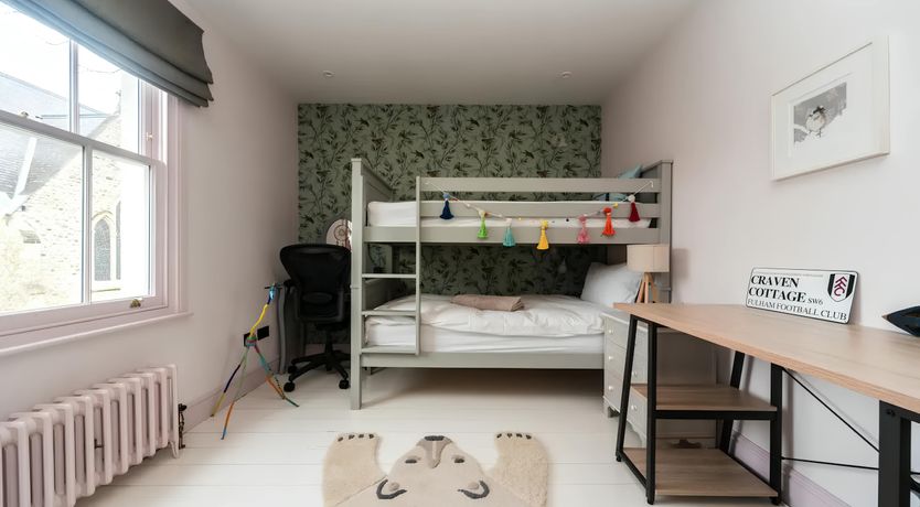 Photo of The Hummingbirds