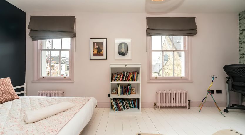 Photo of The Hummingbirds