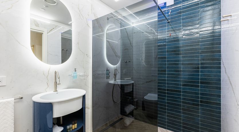 Photo of The Fountain's Gate