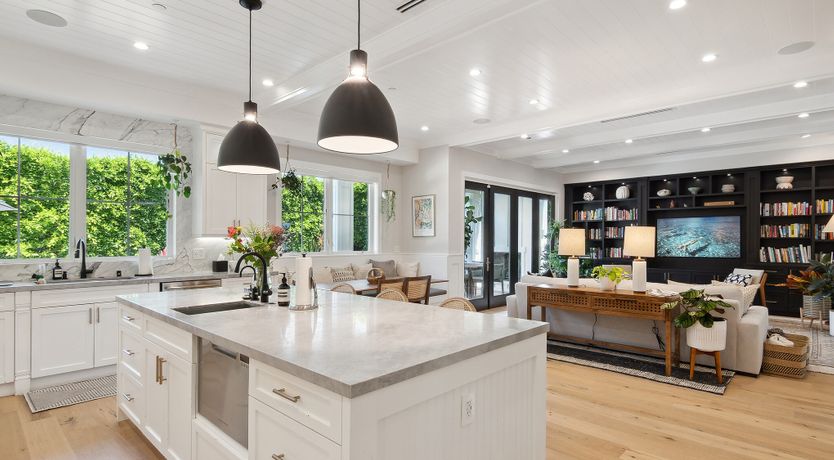 Photo of Wings of the Muse