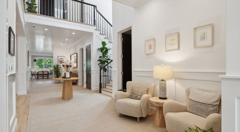 Photo of Wings of the Muse