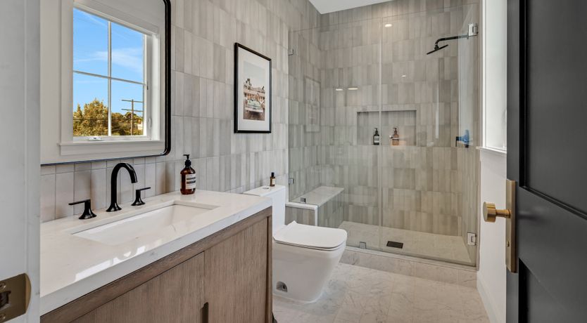 Photo of Wings of the Muse