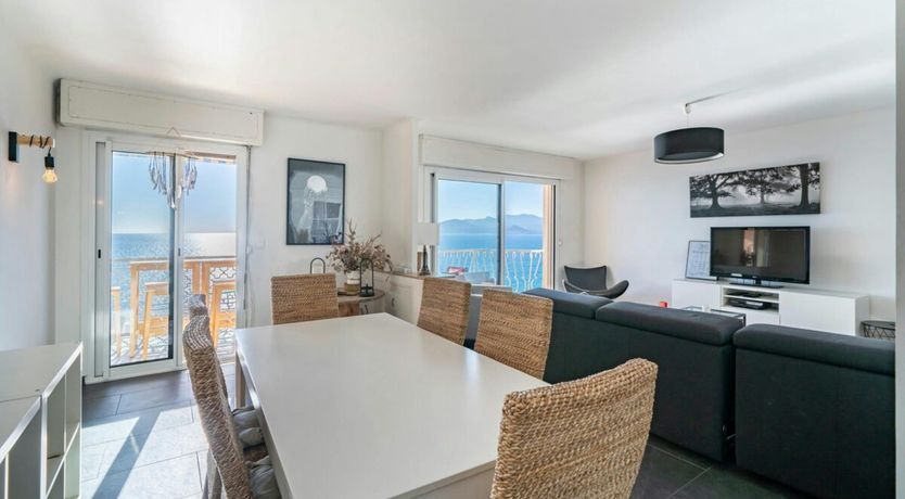 Photo of The Blue Lookout