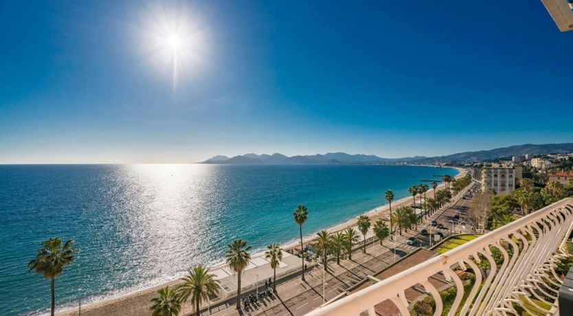 Photo of The Blue Lookout