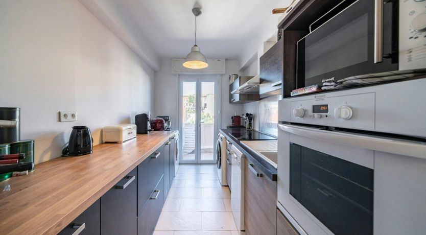 Photo of The Blue Lookout