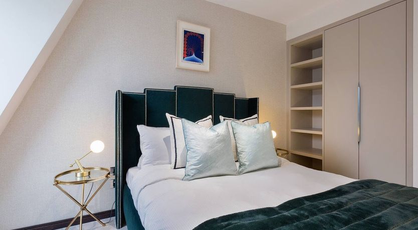 Photo of West End Girls