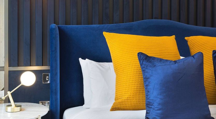 Photo of Fairytale Boulevard