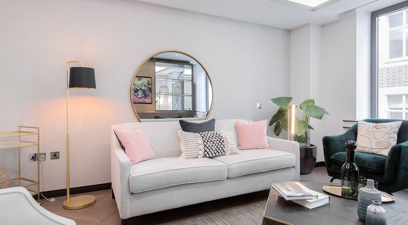 Photo of Fairytale Boulevard