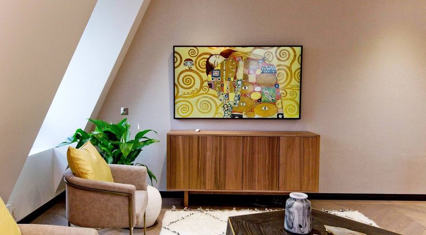 Photo of Honeycomb Gold