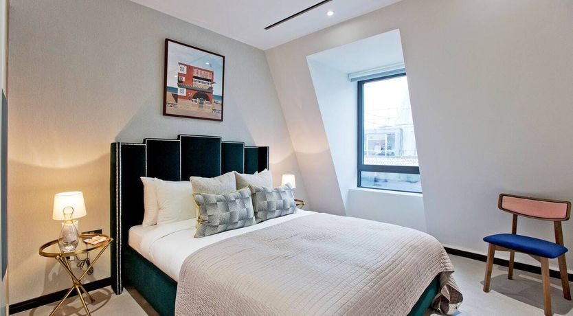 Photo of Honeycomb Gold