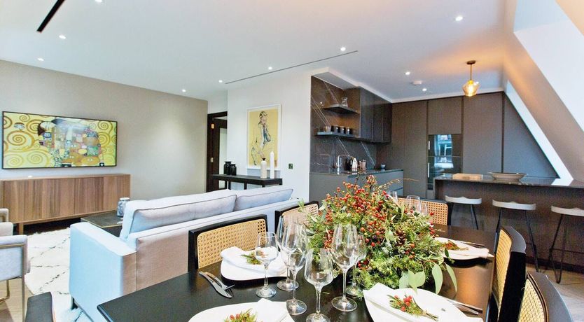 Photo of Honeycomb Gold