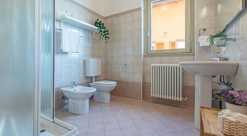 Photo of Pearl of Como