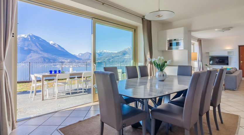 Photo of Golden Triangle View