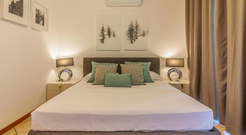 Photo of Golden Triangle View