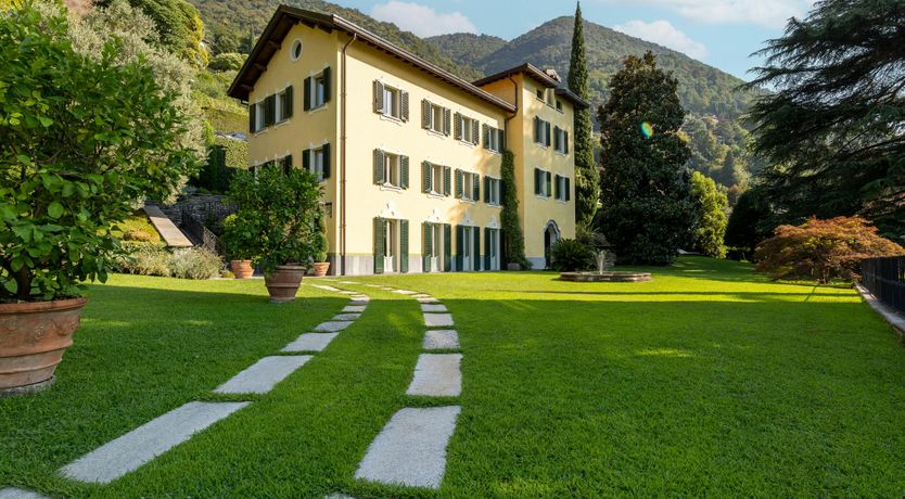 Photo of Lakefront Dream