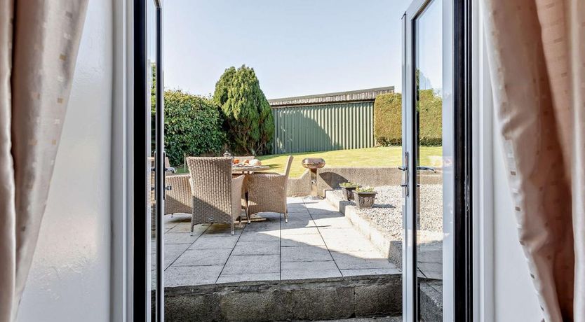 Photo of 2 Bed in Pyworthy