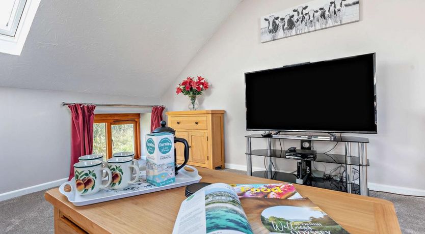 Photo of 2 Bed in Pyworthy