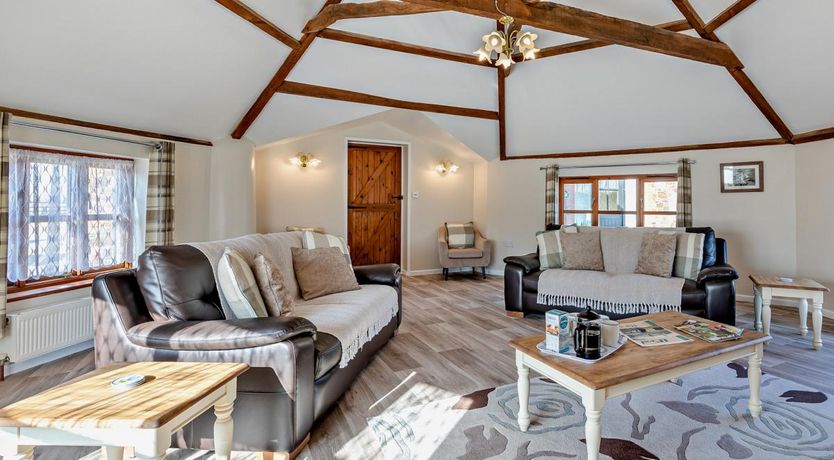 Photo of 3 Bed in Pyworthy