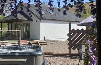 Grant Cottage Holiday Home