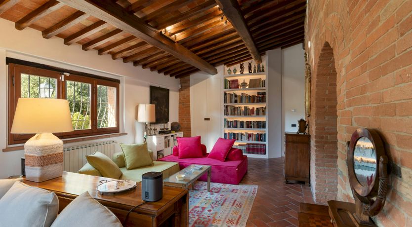 Photo of Vine & Blossom