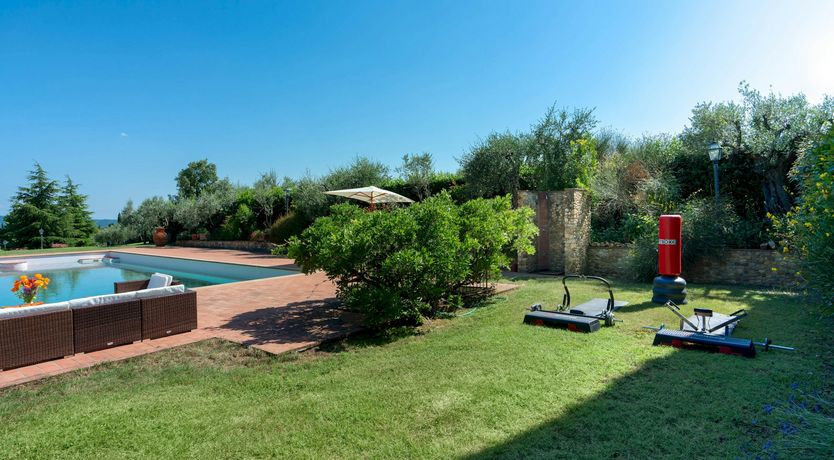 Photo of Vine & Blossom