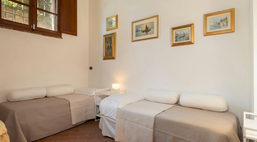 Photo of Vine & Blossom