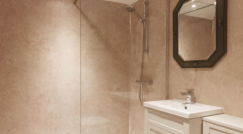 Photo of The Cotswold Inn