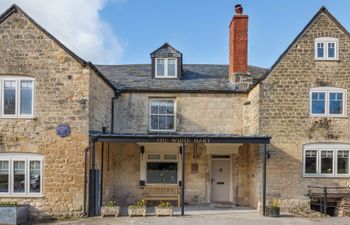 The Cotswold Inn Holiday Home