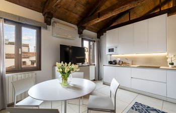 Venice & Beyond Holiday Home