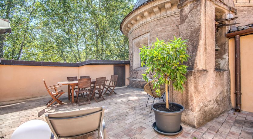 Photo of Roman Rhapsody