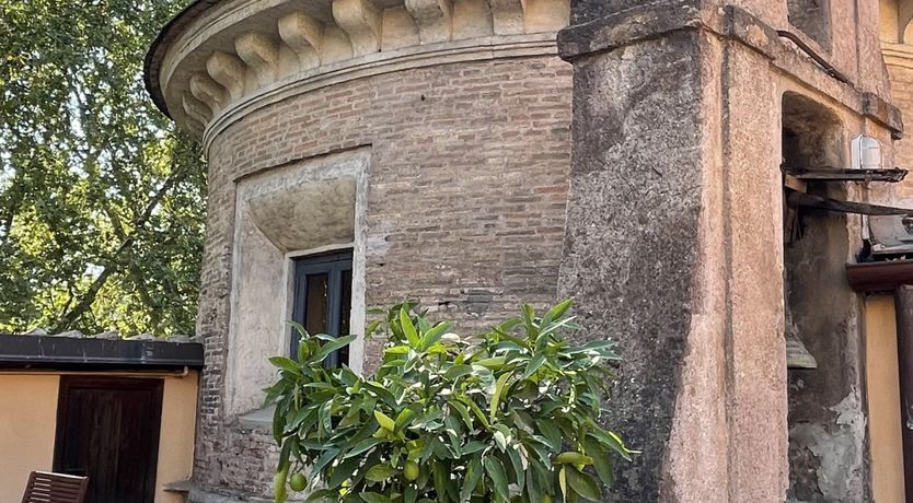 Photo of Roman Rhapsody