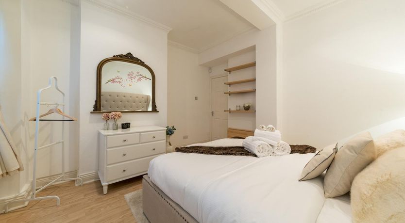 Photo of Sloane Square Sweet