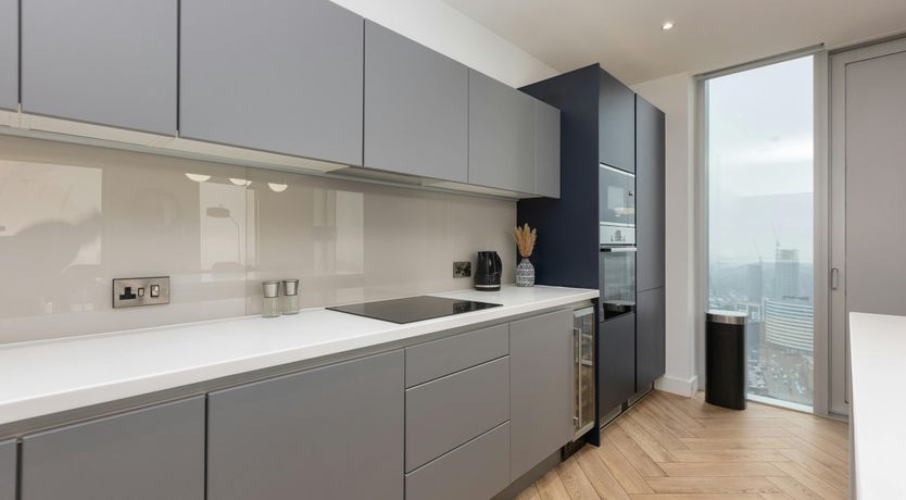 Photo of Skyline Suite