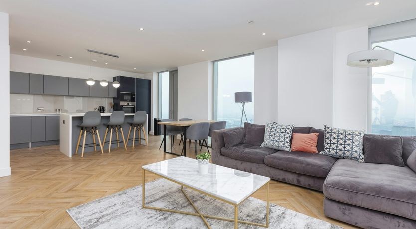 Photo of Skyline Suite