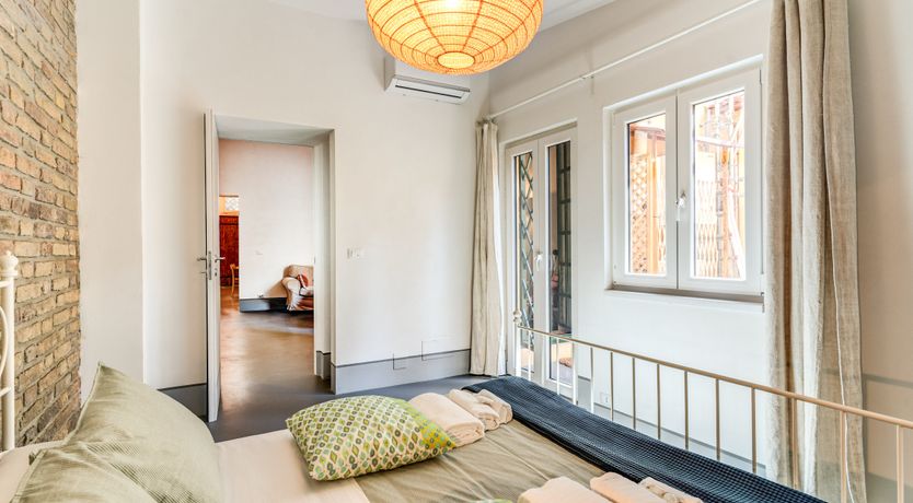 Photo of Roman Rhythm