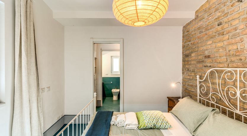 Photo of Roman Rhythm