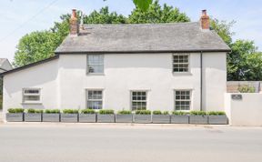 Photo of Cob Cottage