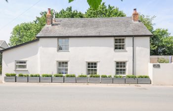 Cob Cottage Holiday Home